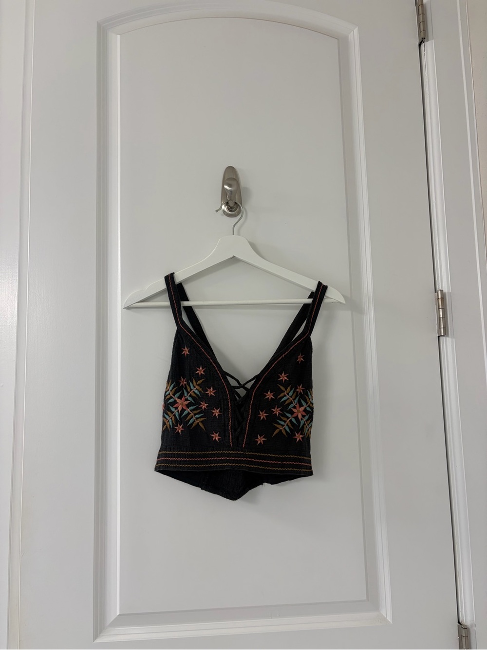American Eagle Outfitters Black Embroidered V-Neck Crop Cami